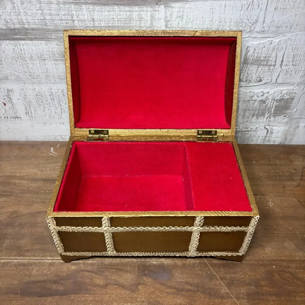 Post Furnishings vintage dome